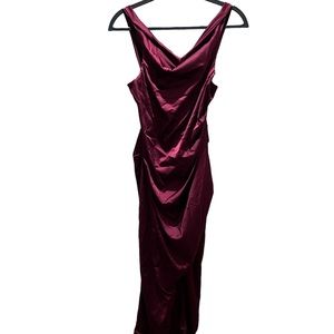 PERFECT PARTY DRESS thigh-high side slit Bella Barnett NWT;beautiful burgundy